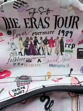 Taylor Swift The Eras Tour 1989 backpack 🎒